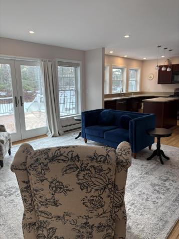 35 Deerfield Drive Brunswick ME 04011