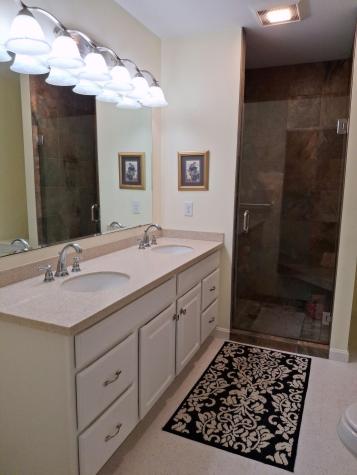 35 Deerfield Drive Brunswick ME 04011