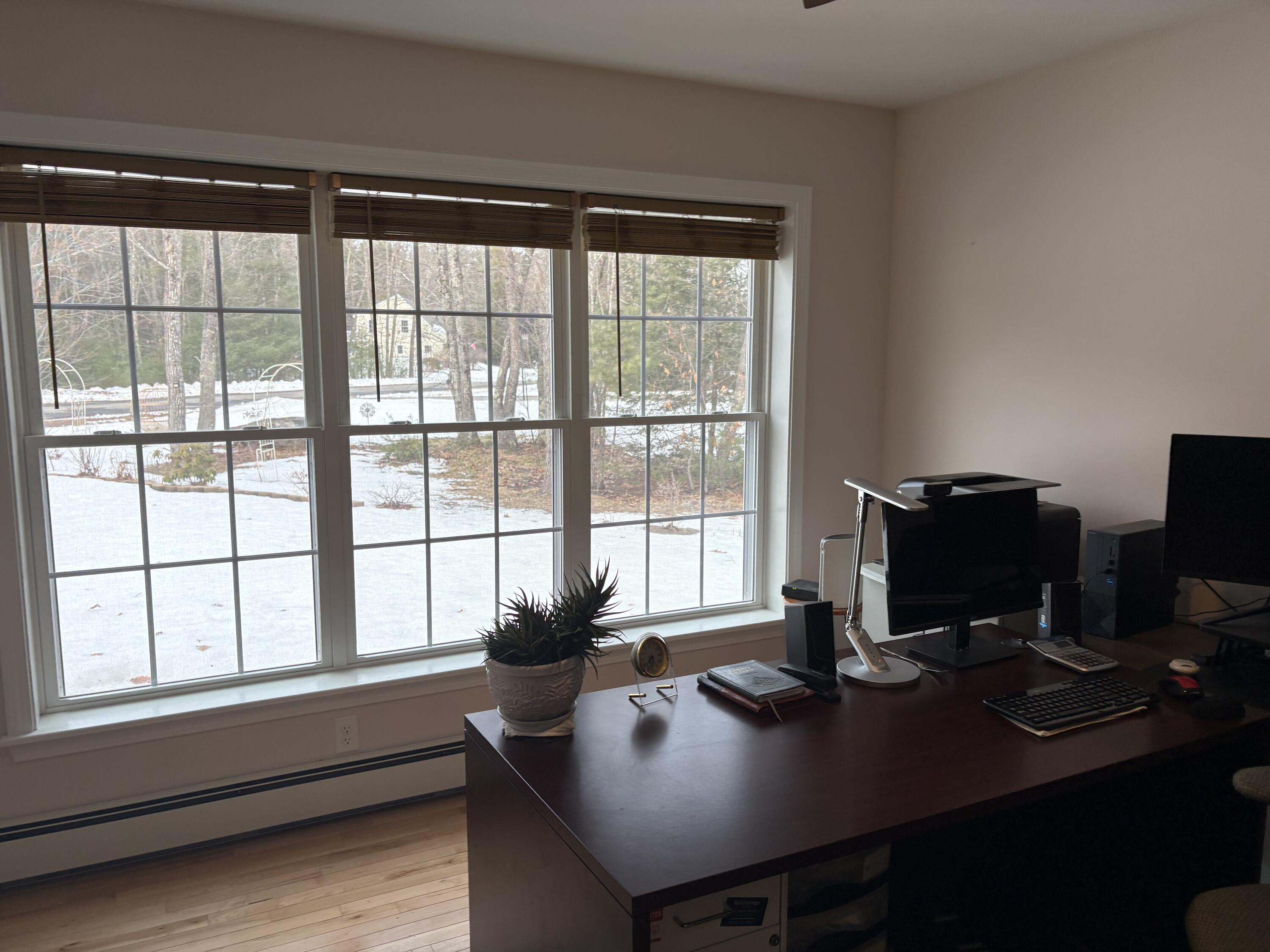 35 Deerfield Drive Brunswick ME 04011