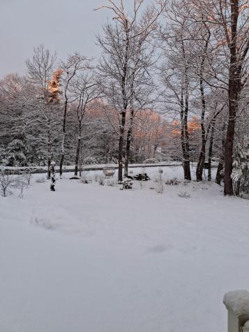 35 Deerfield Drive Brunswick ME 04011