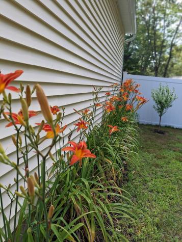 35 Deerfield Drive Brunswick ME 04011