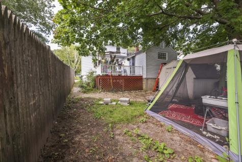 20 Hovey Street Kennebunk ME 04043