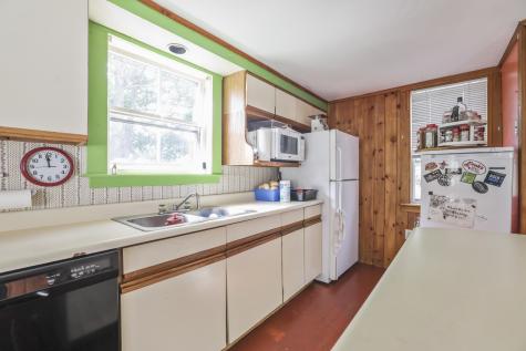 20 Hovey Street Kennebunk ME 04043