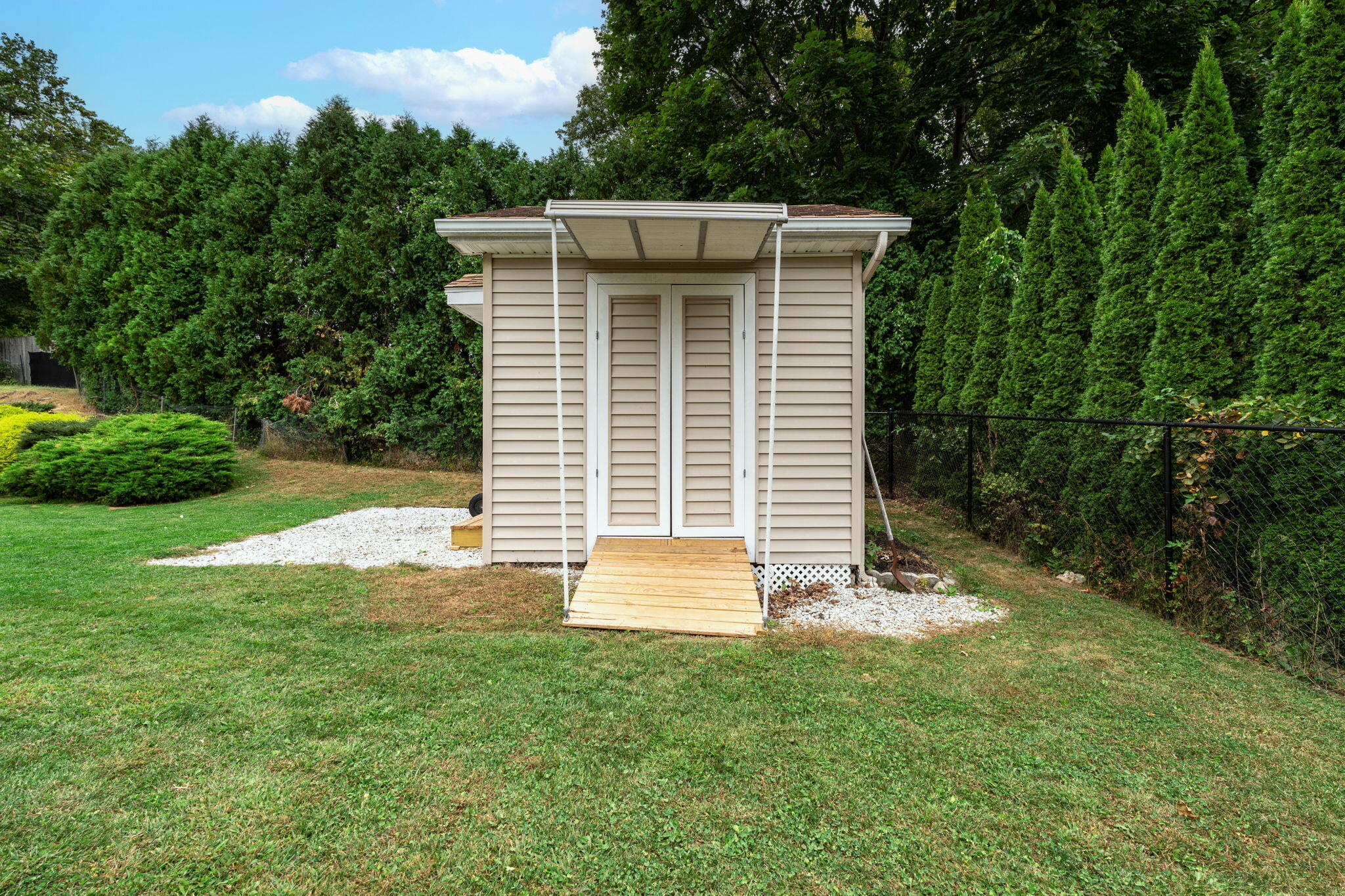 85 Glendale Avenue Auburn ME 04210