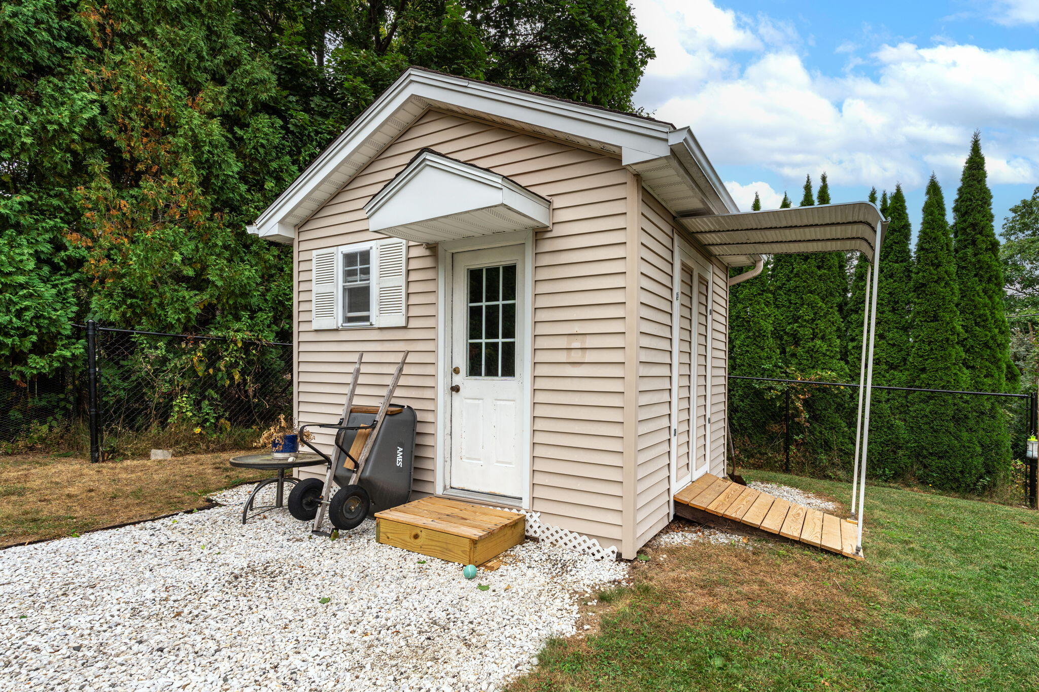 85 Glendale Avenue Auburn ME 04210