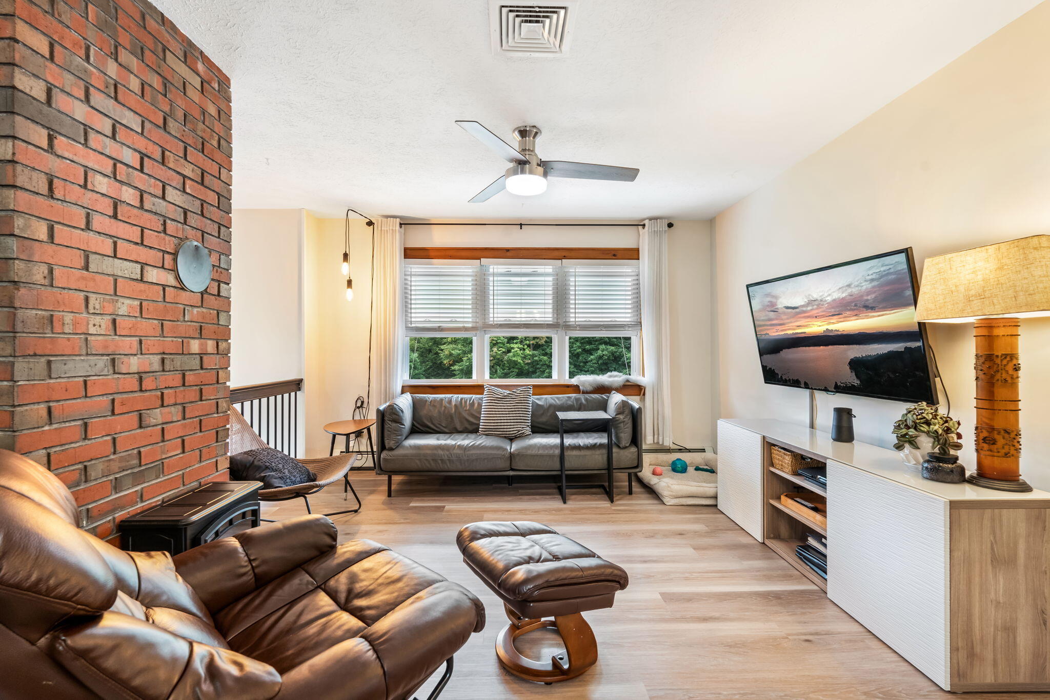 85 Glendale Avenue Auburn ME 04210