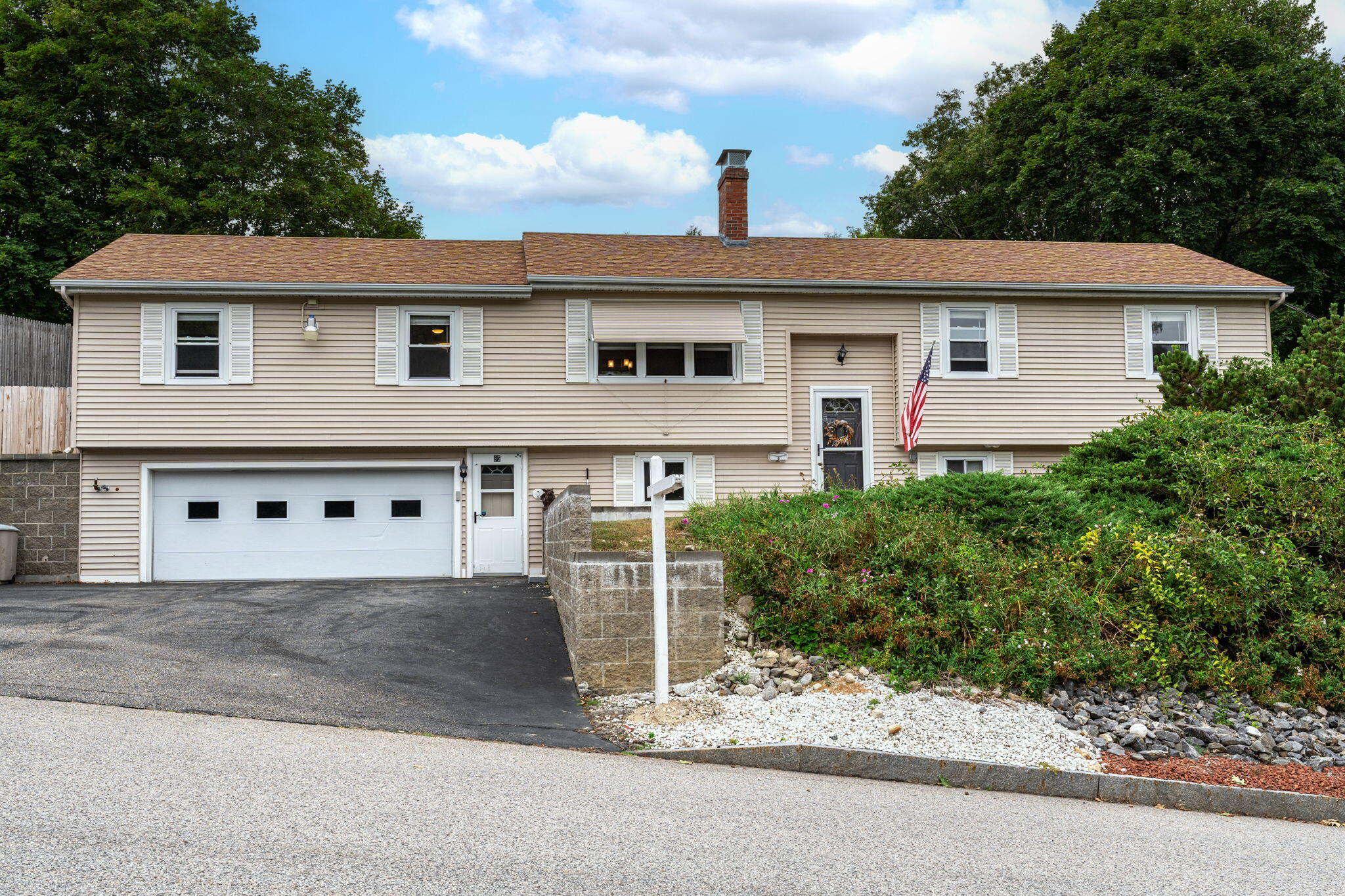 85 Glendale Avenue Auburn ME 04210