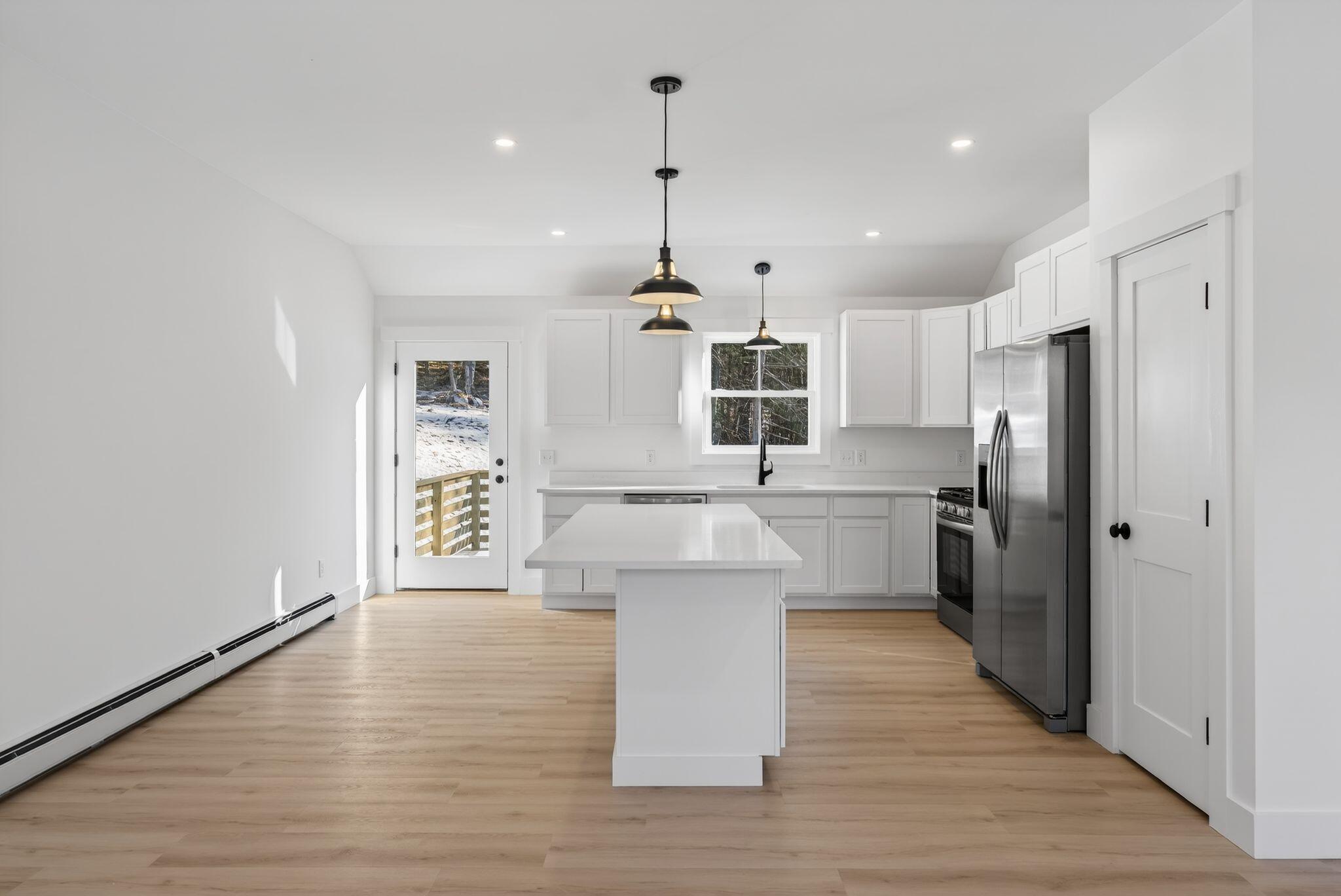 33 Arrowhead Lane Limerick ME 04048