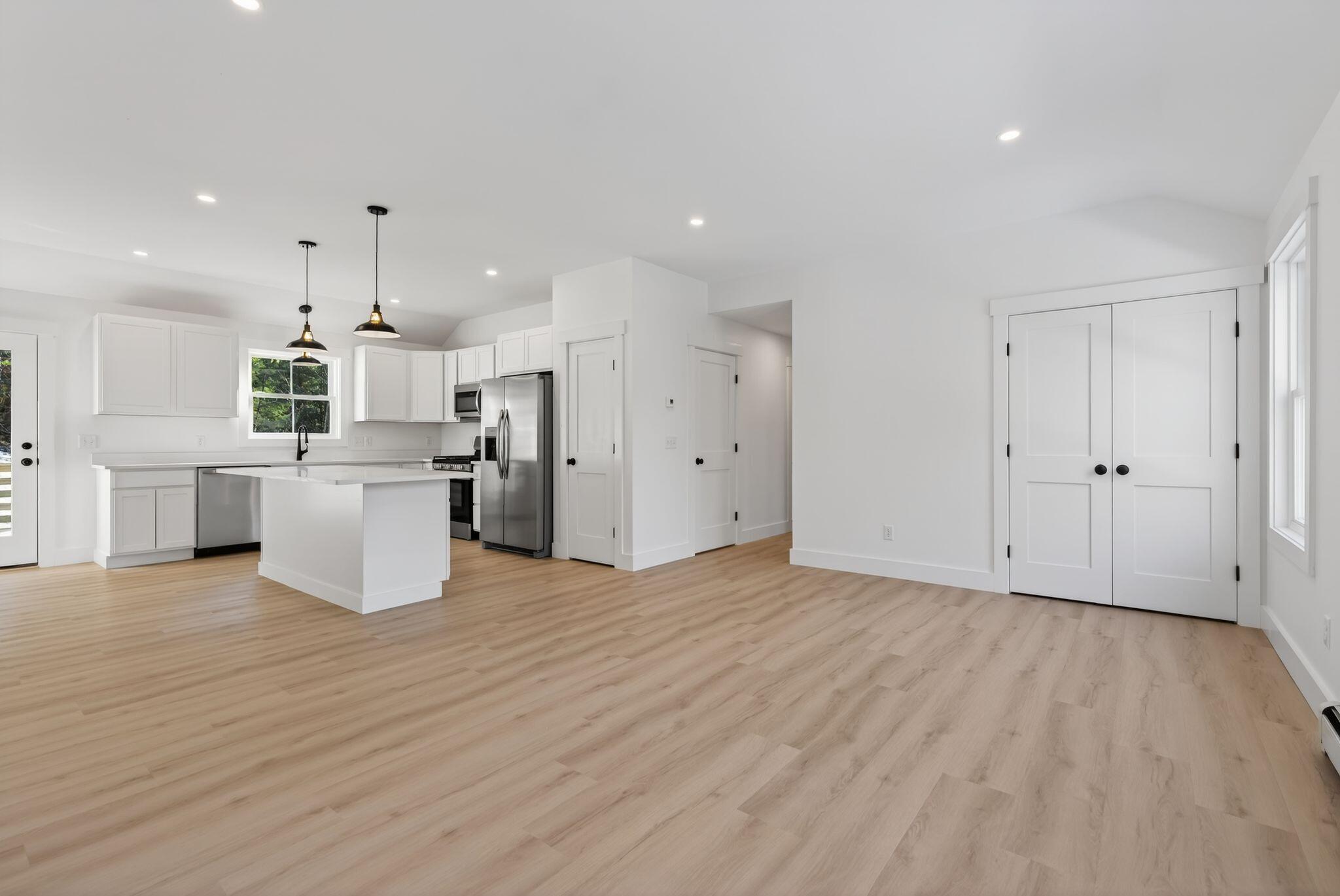 33 Arrowhead Lane Limerick ME 04048