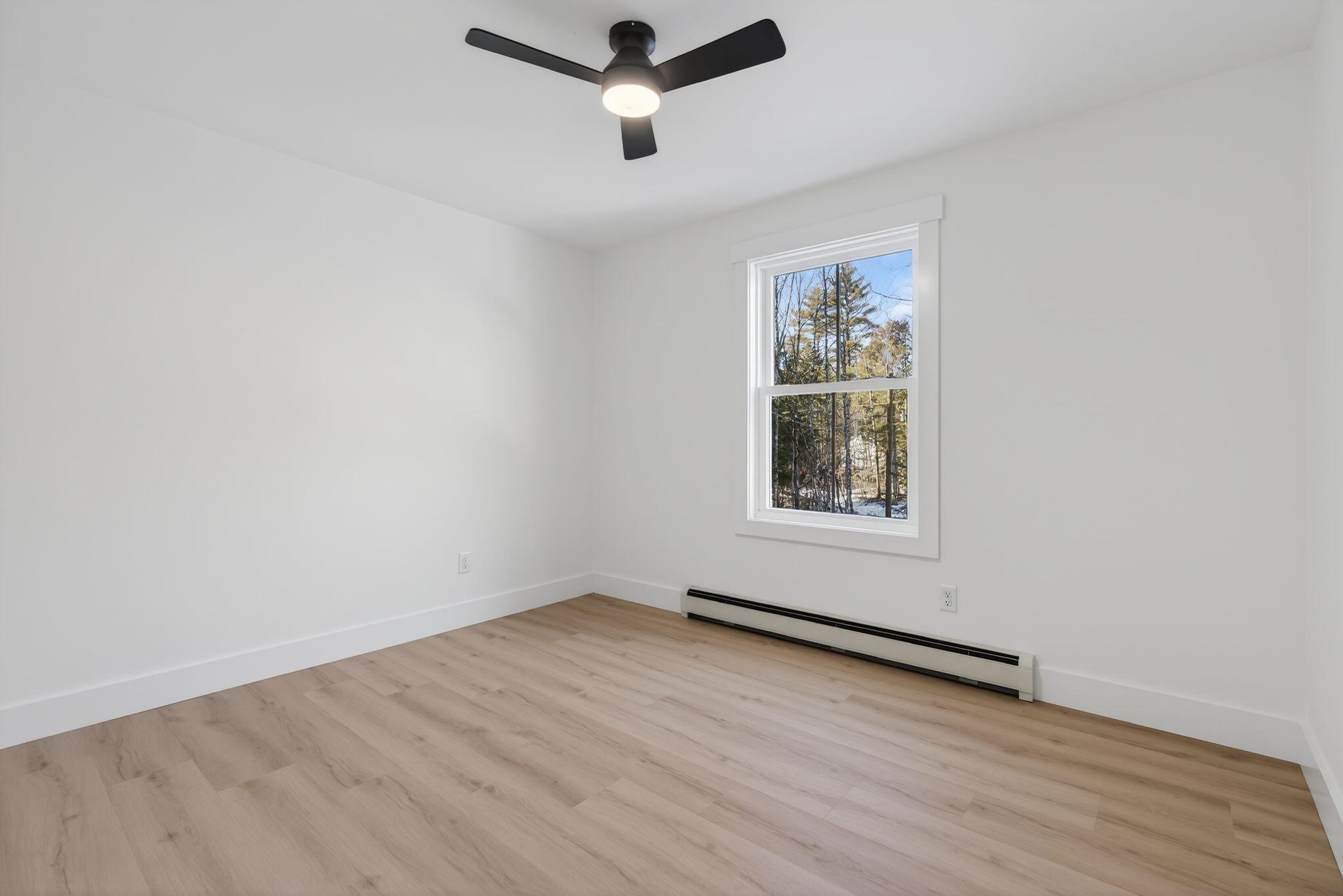 33 Arrowhead Lane Limerick ME 04048