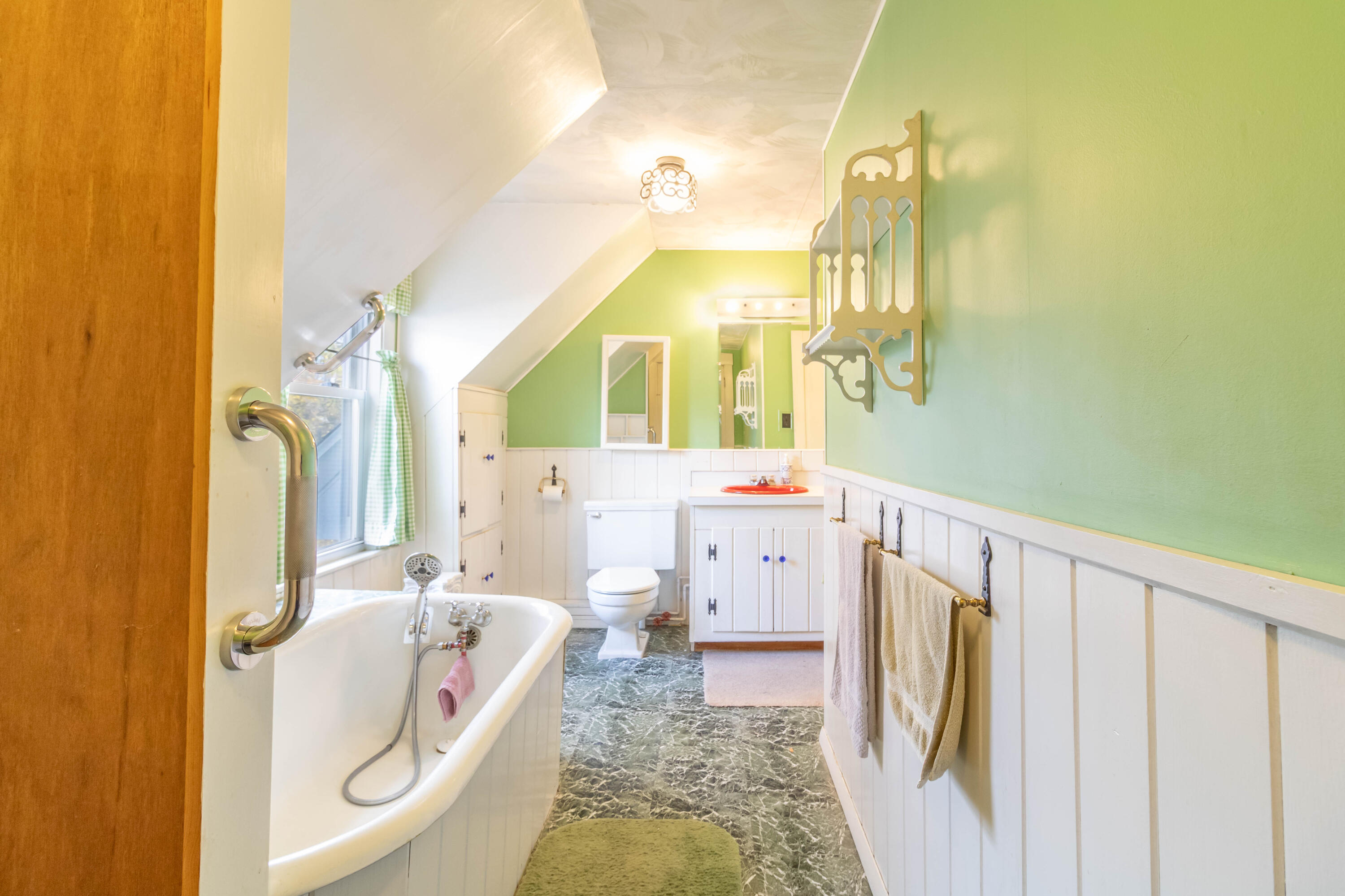 18 Green Street Dover-foxcroft ME 04426