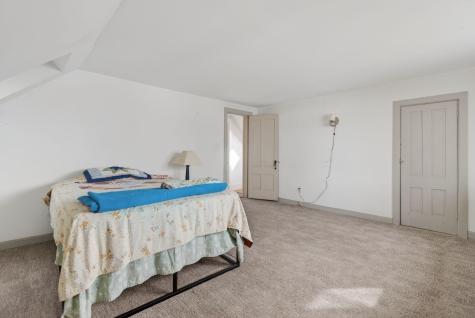 52 Two Lights Road Cape Elizabeth ME 04107