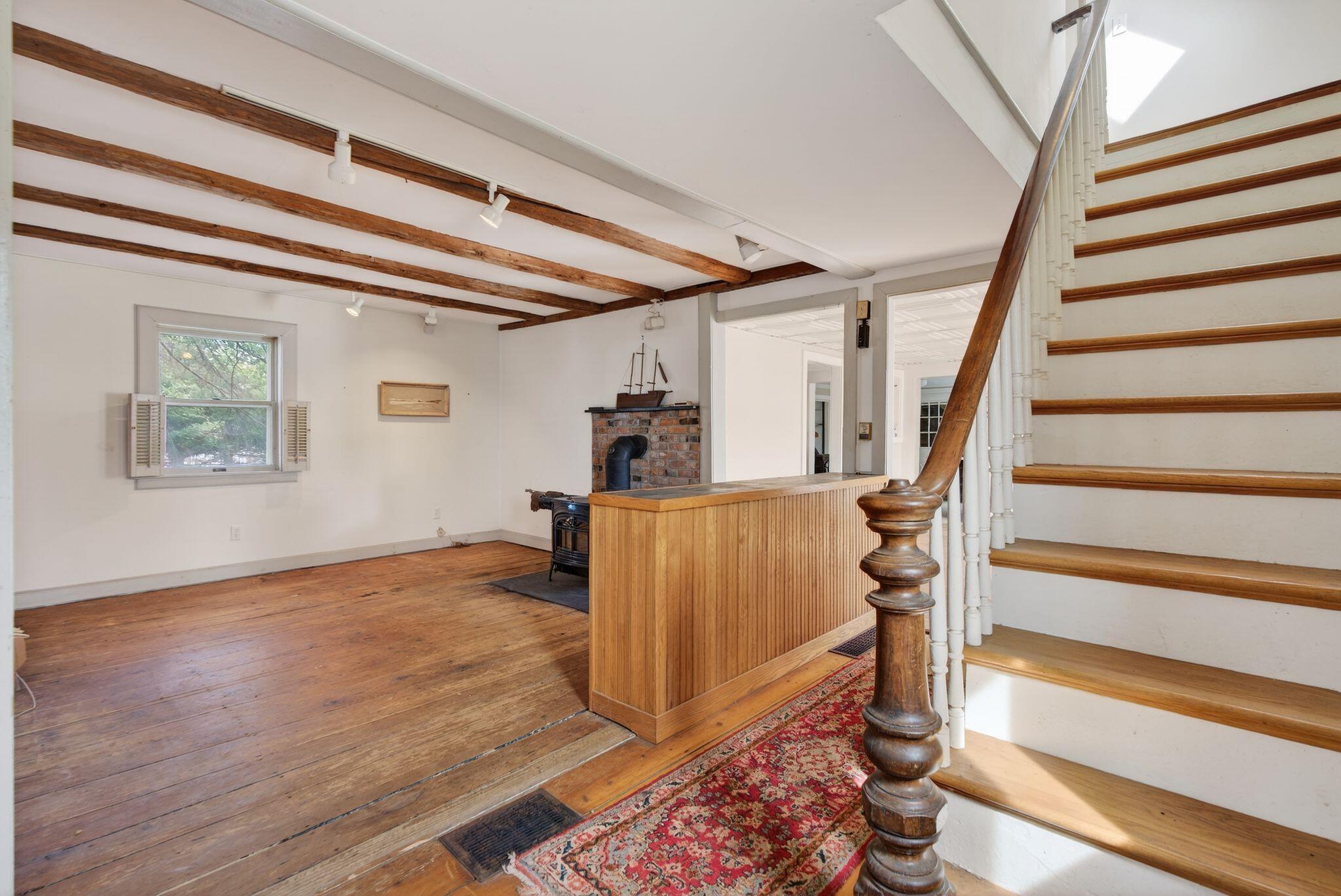 52 Two Lights Road Cape Elizabeth ME 04107