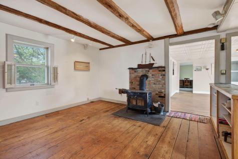 52 Two Lights Road Cape Elizabeth ME 04107