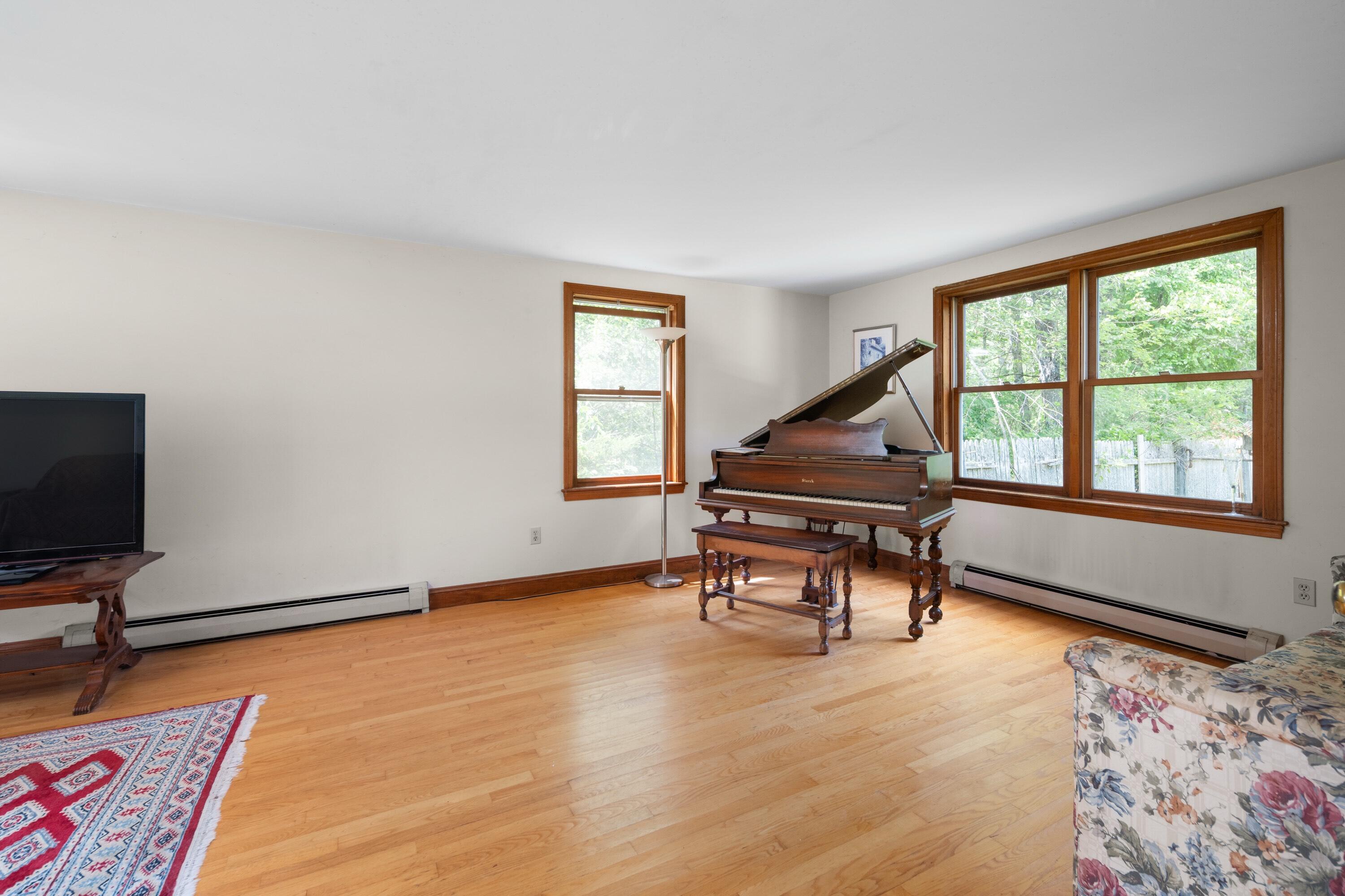 5 Heath Road Kennebunk ME 04043