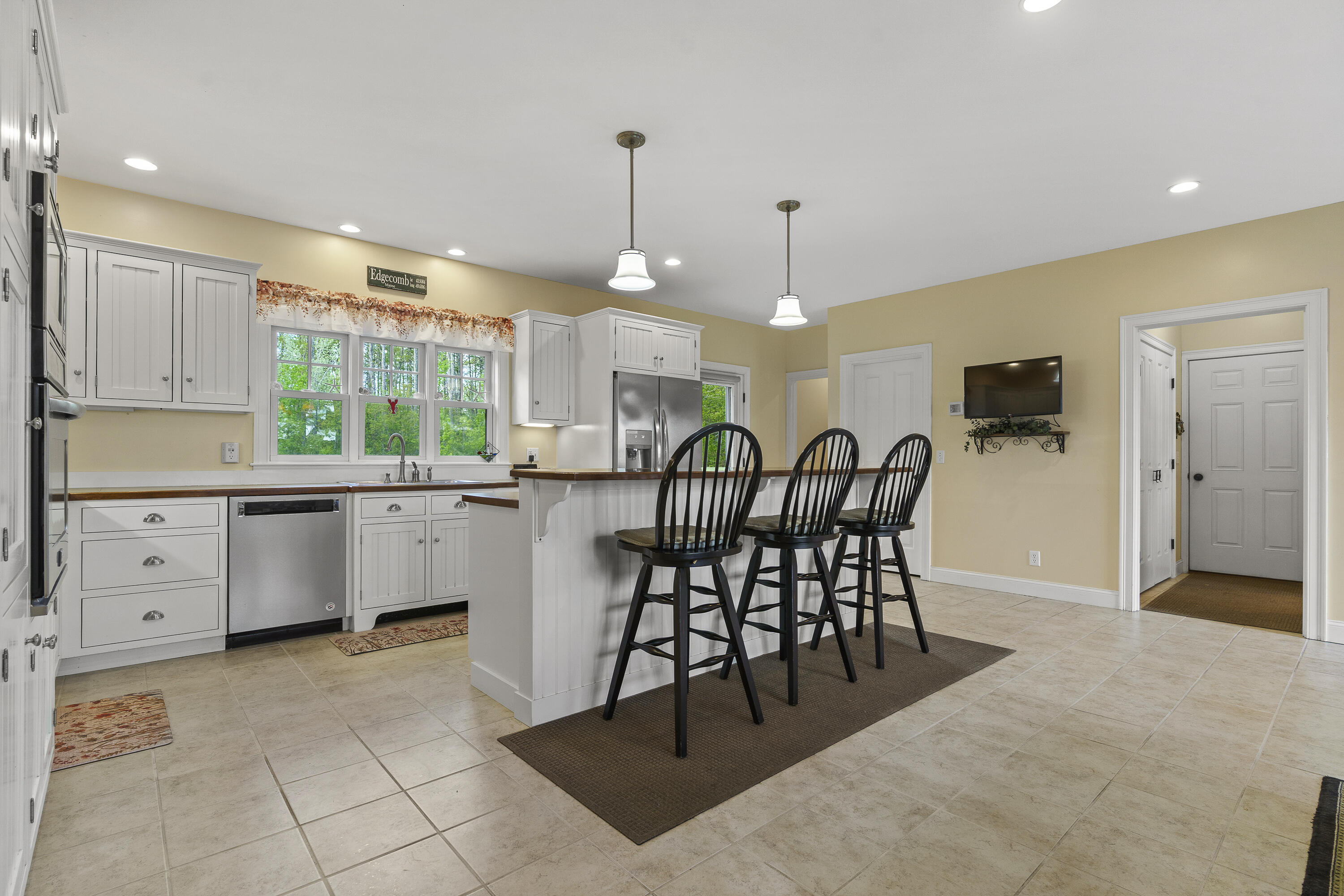 79 Fort Road Edgecomb ME 04556