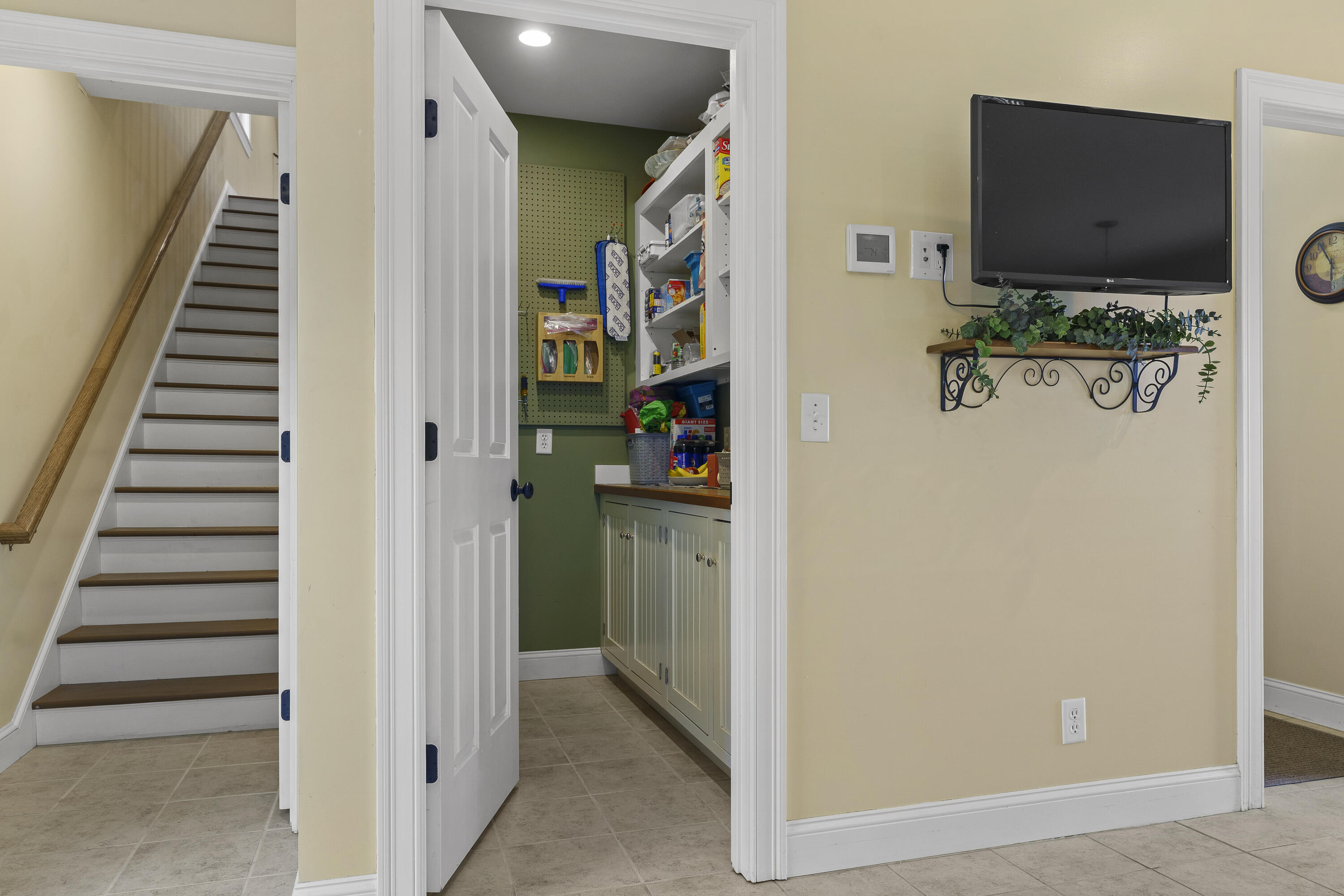79 Fort Road Edgecomb ME 04556
