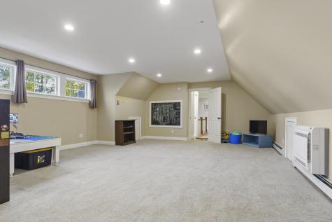 79 Fort Road Edgecomb ME 04556