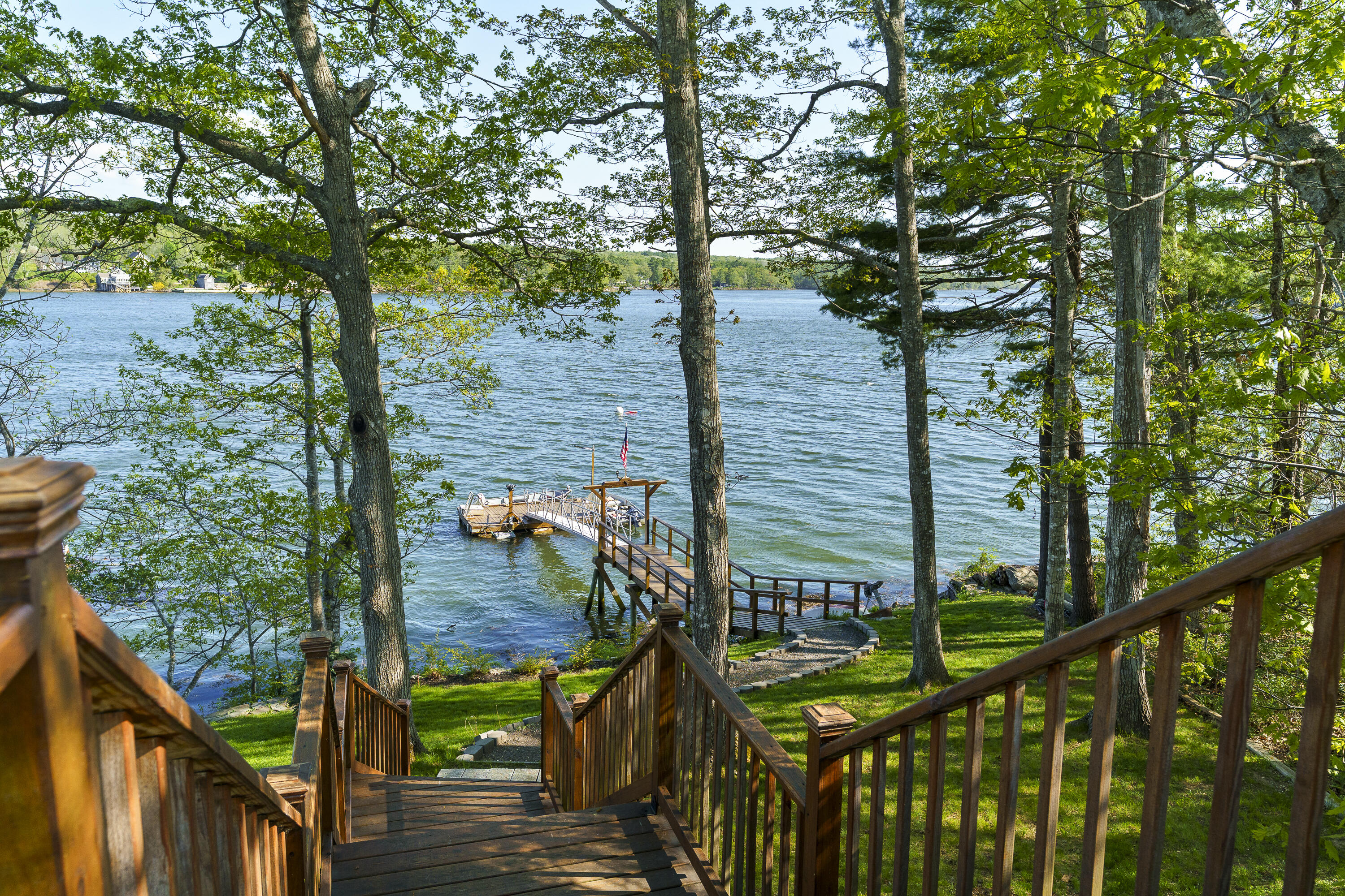 79 Fort Road Edgecomb ME 04556