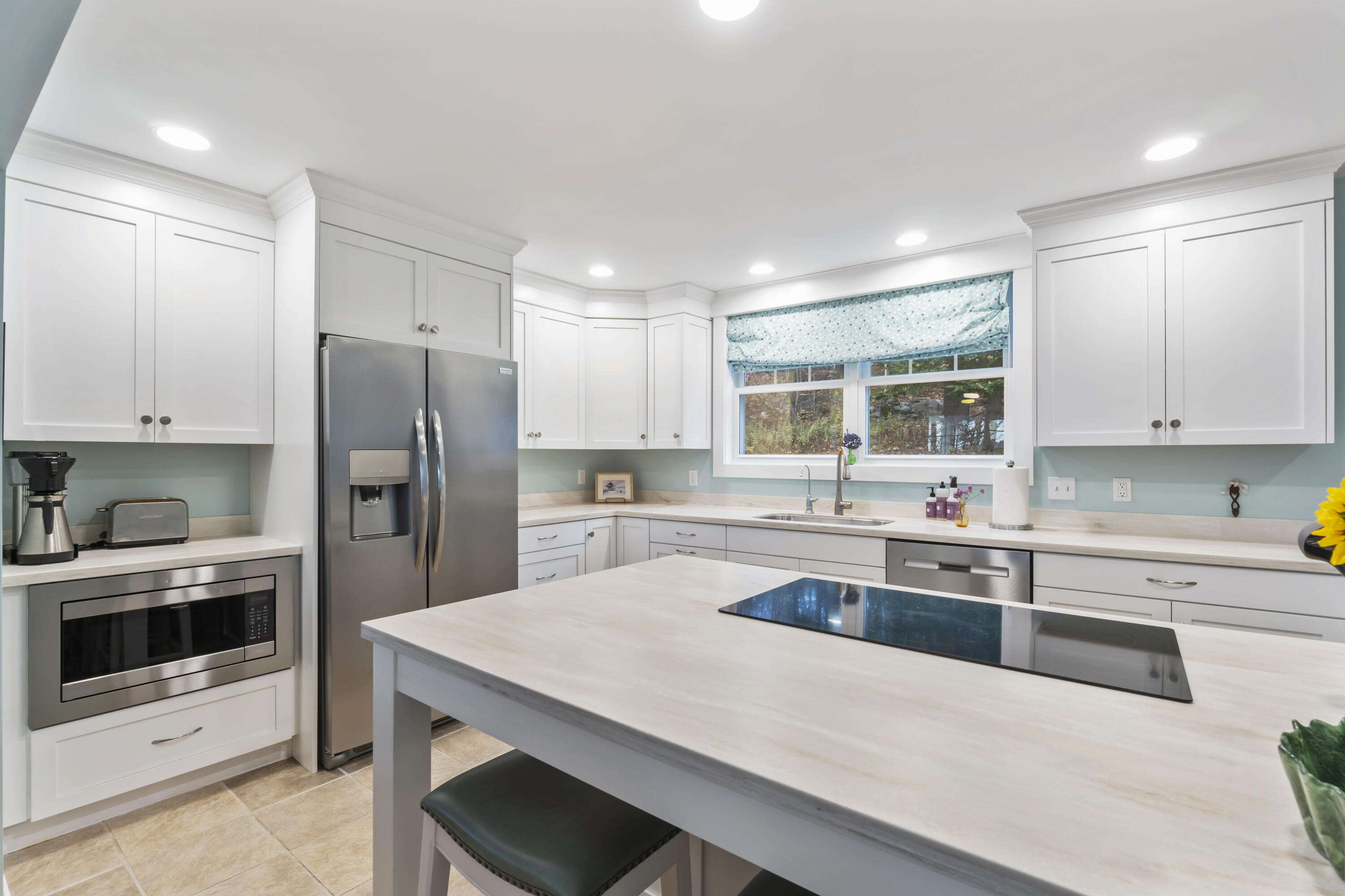 30 Spritsail Lane Harpswell ME 04066