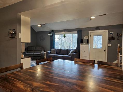 9 Sandy Lane Skowhegan ME 04976