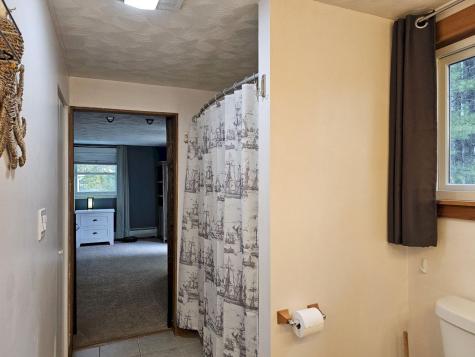 9 Sandy Lane Skowhegan ME 04976