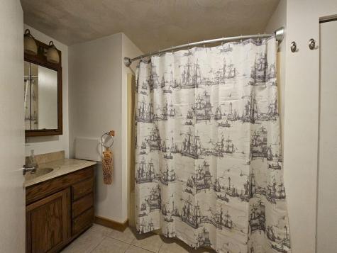 9 Sandy Lane Skowhegan ME 04976