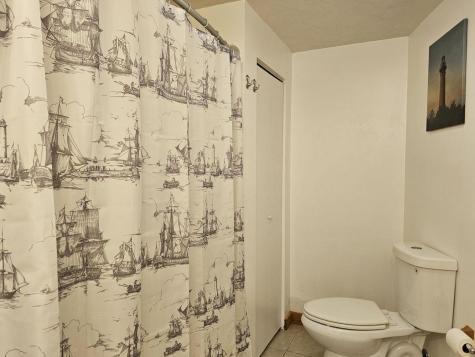 9 Sandy Lane Skowhegan ME 04976