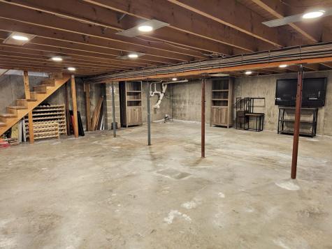 9 Sandy Lane Skowhegan ME 04976