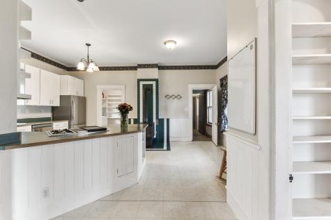 27 Gardiner Street Richmond ME 04357