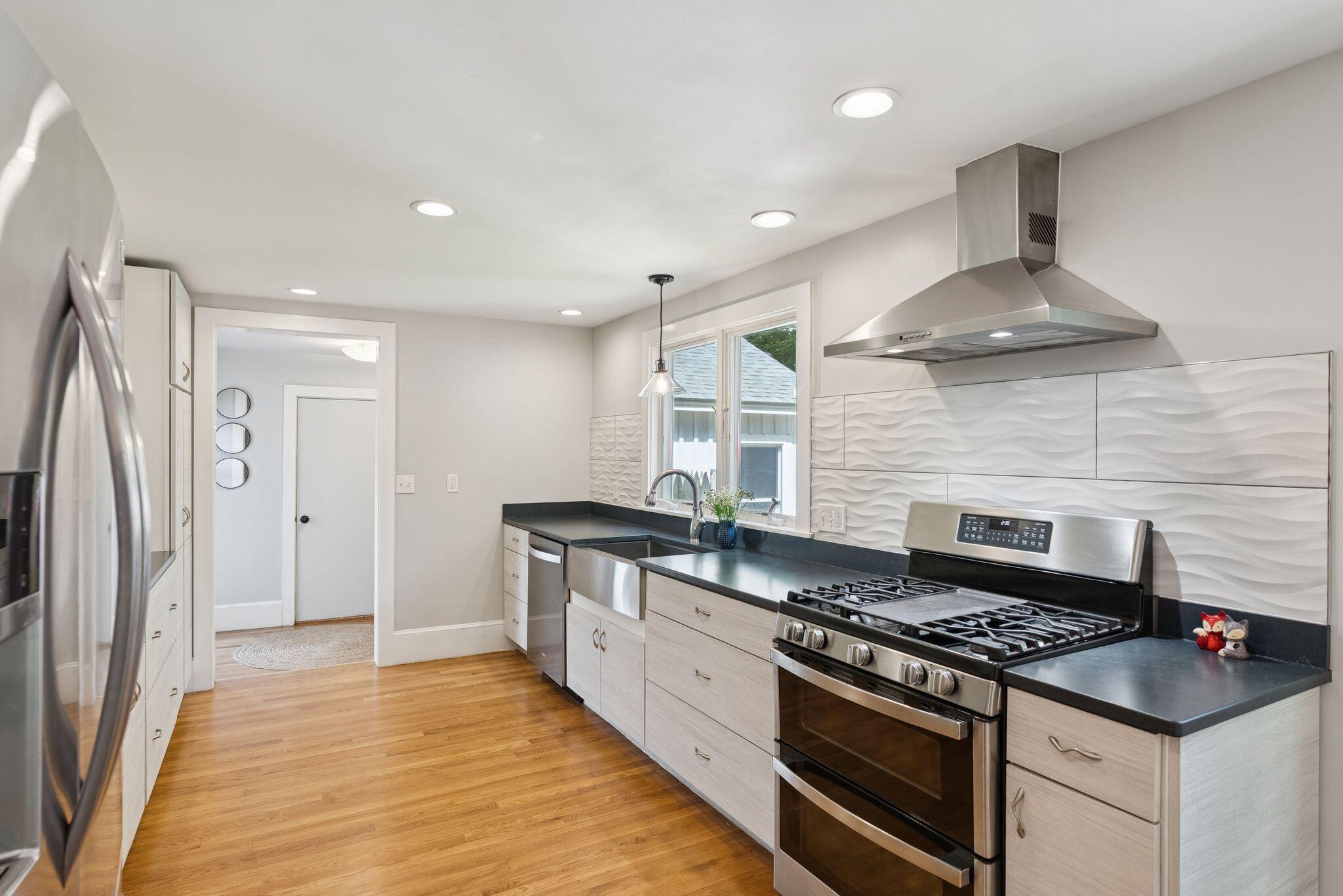 28 Stone Drive Cape Elizabeth ME 04107