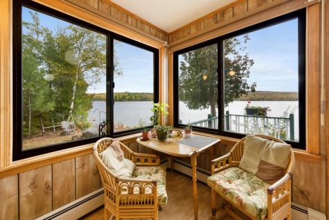 15 Memory Lane Lincoln ME 04457