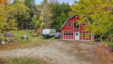 15 Memory Lane Lincoln ME 04457