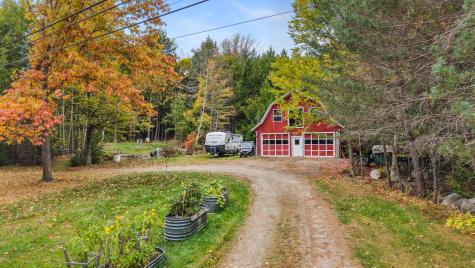 15 Memory Lane Lincoln ME 04457