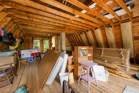 15 Memory Lane Lincoln ME 04457