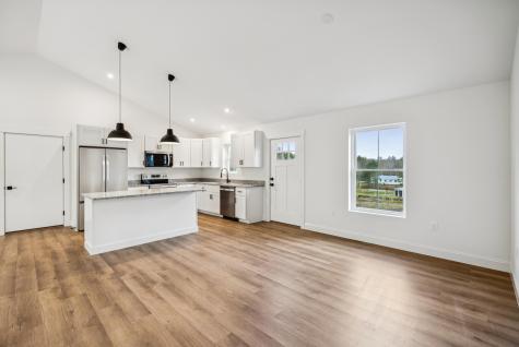 20 Blackberry Hill Road West Gardiner ME 04345