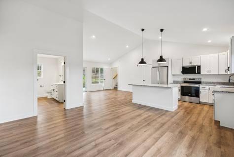 20 Blackberry Hill Road West Gardiner ME 04345