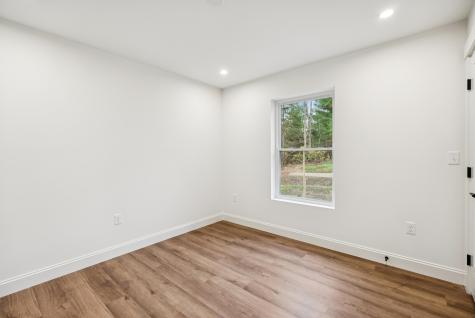 20 Blackberry Hill Road West Gardiner ME 04345