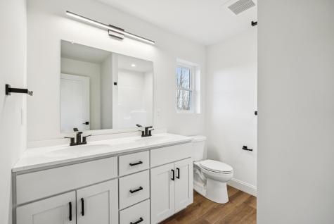 20 Blackberry Hill Road West Gardiner ME 04345