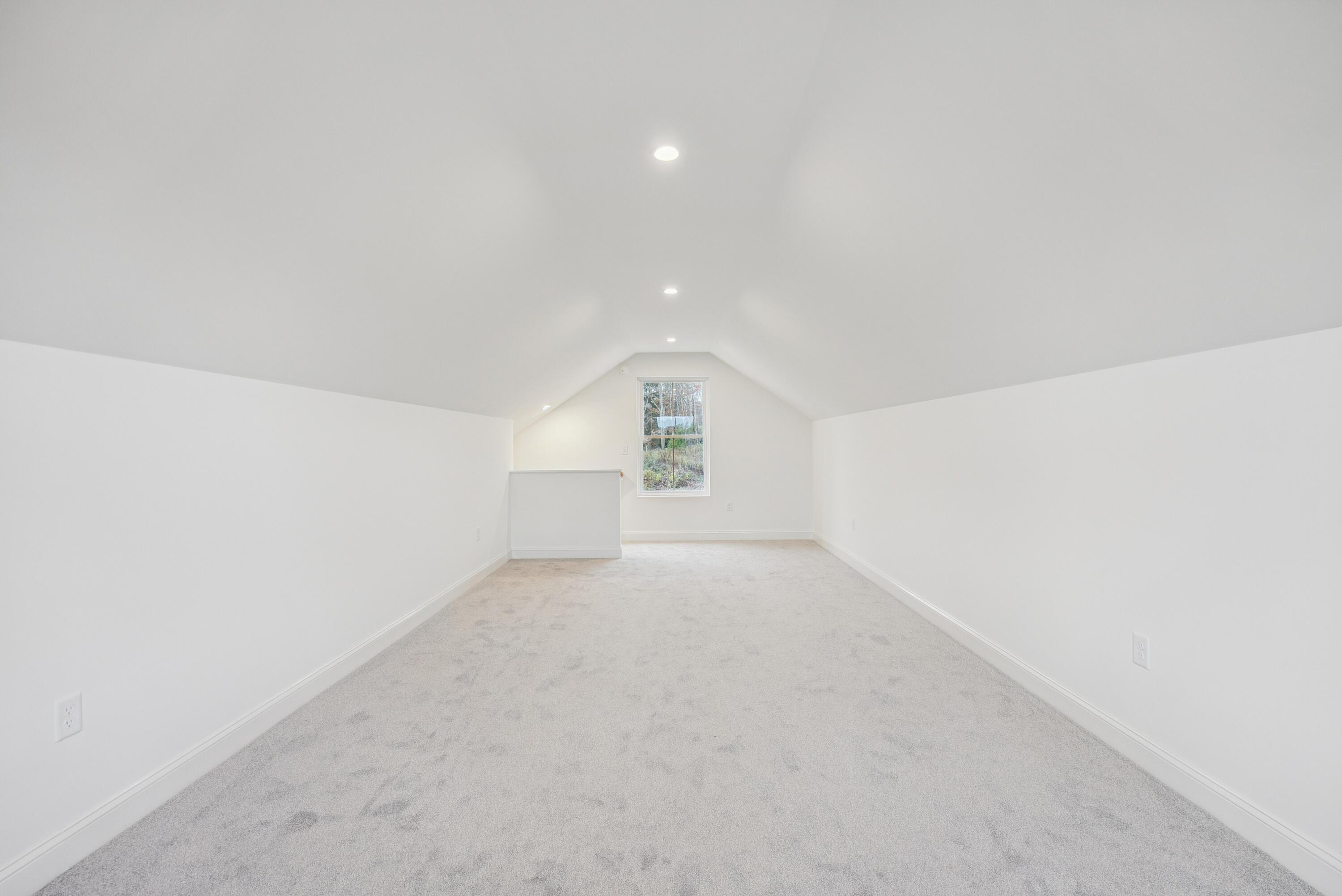 20 Blackberry Hill Road West Gardiner ME 04345