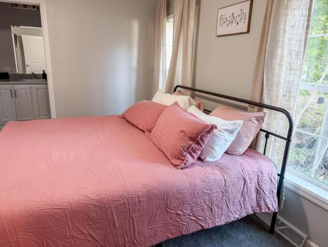 3 Lakeview Drive Holden ME 04429