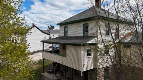 11 Barrows Street Paris ME 04281