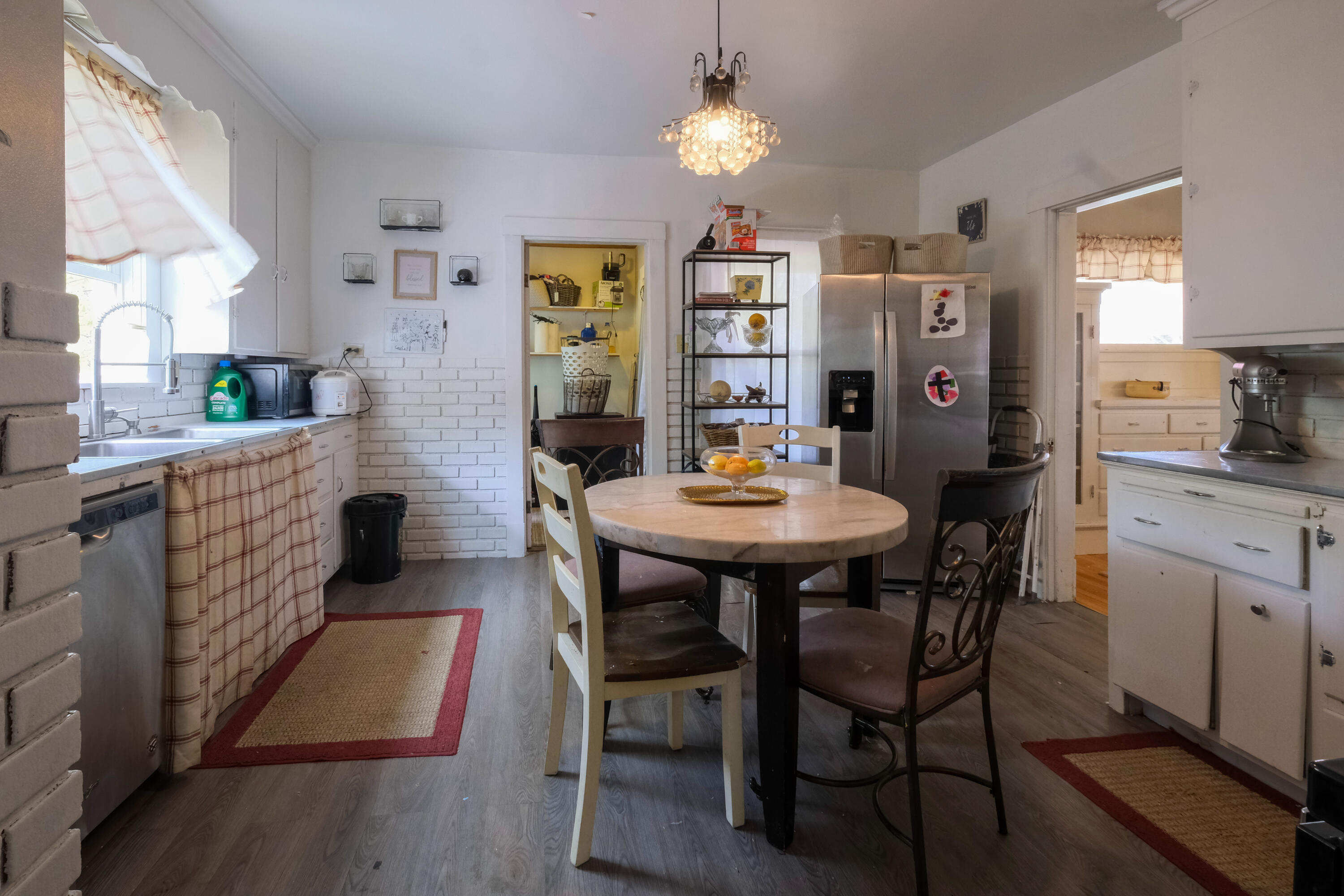 11 Barrows Street Paris ME 04281