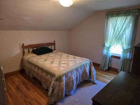 7 Bradford Street Lewiston ME 04240