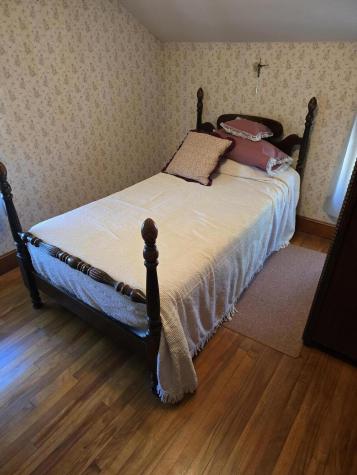 7 Bradford Street Lewiston ME 04240