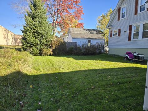 7 Bradford Street Lewiston ME 04240