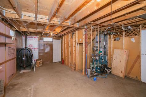 614 Fairbanks Road Farmington ME 04938