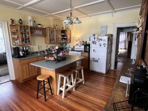 349 Main Street Winter Harbor ME 04693