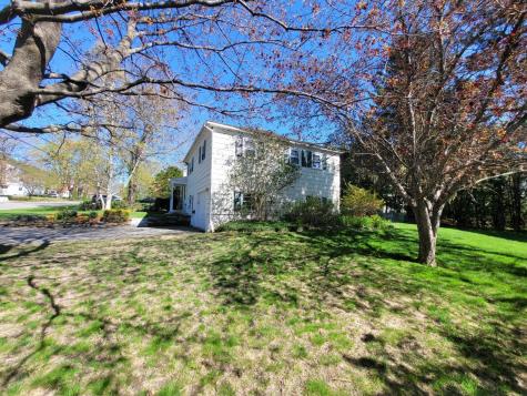 48 Johnson Heights Waterville ME 04901