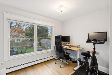 18 Elsmere Avenue South Portland ME 04106